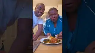 Daddy and daughter on a food challenge !