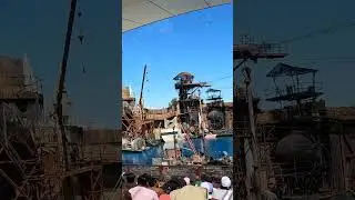 Sea Plane at WaterWorld Universal Hollywood #shorts #short #universalstudios
