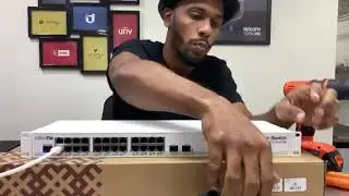 Switch Mikrotik Modelo: CRS326-24G-2S+RM