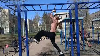 Турник - рукоход. Марина Мустецова, 12 лет, актриса