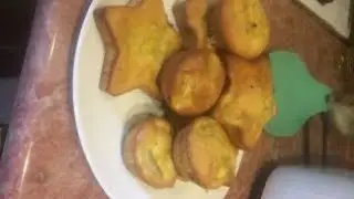 Готовим кексы с Викой.