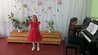 Сунцова К, Сунцова Д., выступление на конкурсе 