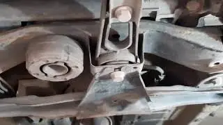 ЗАМЕНА ШАРОВЫХ И САЙЛЕНБЛОКОВ В RENAULT DUSTER, своими руками.