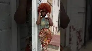 How dudes Holla at woman in the 70’s   😭😂😂