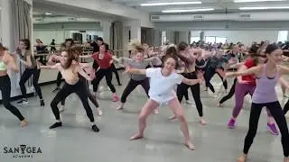 Sangea -  Afro Fit