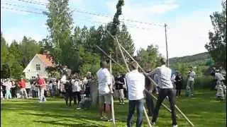Majstångsresning på Malbacken, Saxdalen 2012