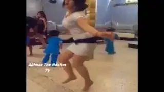 شعبي مغربي نايضة في الغربة😘ياسلام💃2017👍Morocco Chaabi Dance ℍ𝔻