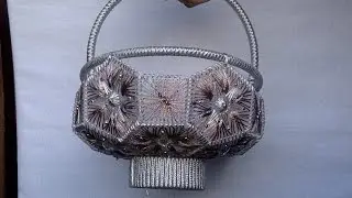 HOW TO MAKE A PLASTIC CANVAS FLOWER BASKET