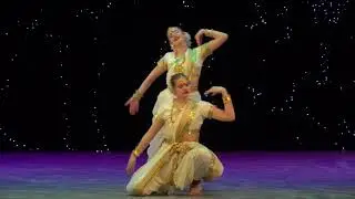 Mamo chitte niti nritye | Rabindra Sangeet | Amrita (Moscow)