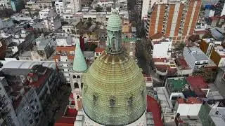Sobrevolé la Basílica de Santa Rosa de Lima en Buenos Aires