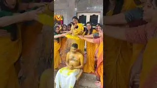 Haldhi shasthra dressed up #shruvlogs #minivlog #daily vlogs #makeuplook 🤩