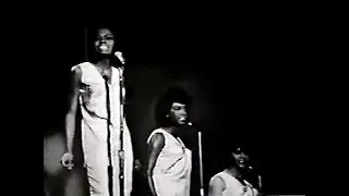 The Supremes  live Feb 24,1965  - Stop! In the Name Of Love  (Stereo Mixed from this mono Recording)