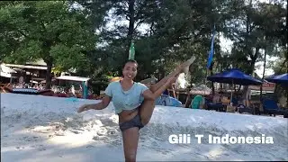 Arms of a woman  Amos Lee Cover Bali