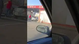 Зачем мыть чистую машину? 