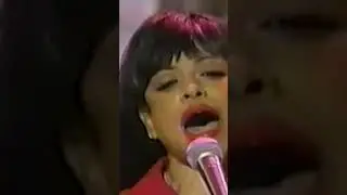 She Held This Note for FOREVER! | #StacyFrancis