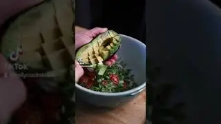 Scampi Wonton Nachos! 🤯