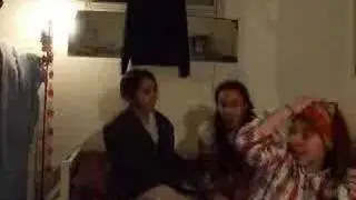 No es un extraño... es CACHO!