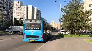 Электробус КАМАЗ-6282 новой модификации следует по маршруту 625 ”Донецкая ул., 26 - м. Братиславск.”