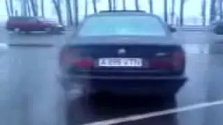 Гаишники Казахстана беспределят в дождь