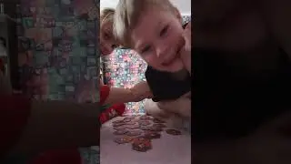 играем в карточки смешные моменты в конце😄
