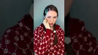 У тебя на лице появилось странное пятно 😨