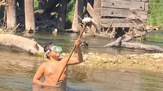 THE WORLDS SIMPLEST WAY TO SPEARFISH FRESHWATER! | Does the Homemade Pole Spear work?