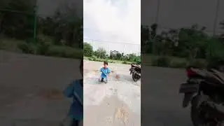 larii kak 😂