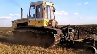 Вспашка зяби гусеничными тракторами Т-4А Т-4А.01 Т-404