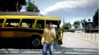 GTA IV. How Much Damage Can A Yellow Bus Do. (HD)
