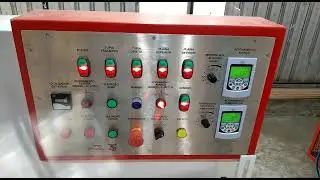 PLAINA MOLDUREIRA PLUS-5 EIXOS COM SERRAS NO 5º EIXO + ALIMENTAÇÃO ATRAVÉS DO ALIMENTADOR AUTOMÁTICO