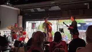 T Book Jazz?