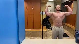 (Shoulders and arms) Day 582 of the bulk day 3 of posting it