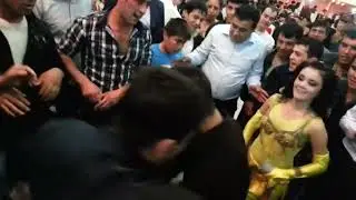Самарканддаги маст раккоса шарманда.
