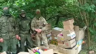 Поздравили наших войнов с Днём России.