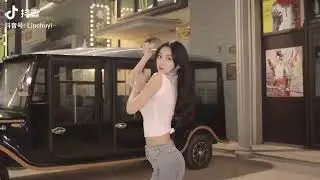 反正他都不难受 他只要自由