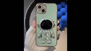 3D Astronaut Holder iPhone Case