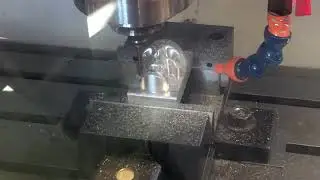 Fräsning av dödskalle i Emco Concept Mill 450 | 3D fräsning via Gibbscam