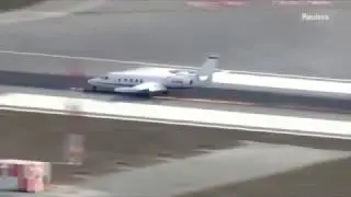 Посадка без одного колеса шасси