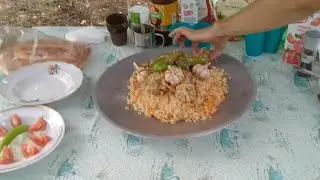 Плов в казане, на костре, из баранины и говядины.