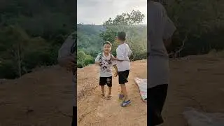 Suasana sejuk di atas bukit