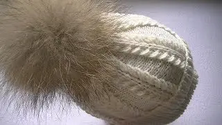 Вяжем  шапку спицами  узором 