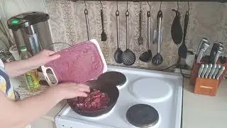На кухне /