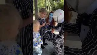 Harper matches both Jack Skellington and Sally during their spooky visit together.