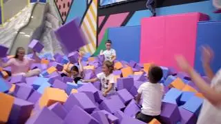 Батутная арена в Мегалэнд