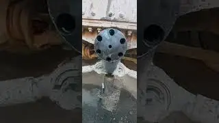 как упороть ось балансира Howo