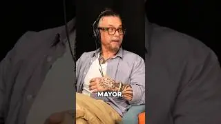 Kurt Sutter and Katey Sagal Think Howie Mandel Would Be A Great Mayor | Howie Mandel Does Stuff