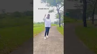 di balik foto ini.. aku cuma seorang..
