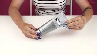 Обзор на осветляющий пилинг-гель для лица с коллагеном 3W Clinic Collagen Whitening Peeling Gel