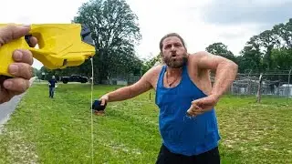 Sovereign Citizen Gets Tased & Arrested When He Takes on The WRONG Florida Cop
