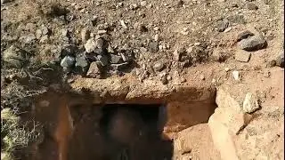 I FOUND TREASURE MARKS, ROMAN TOMBS WITH PIGEON STACKS! TREASURE